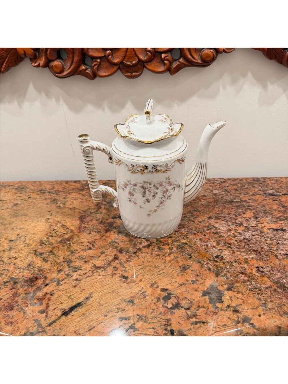 Vintage Gesetzlich Geschützt Porcelain Tea Pot